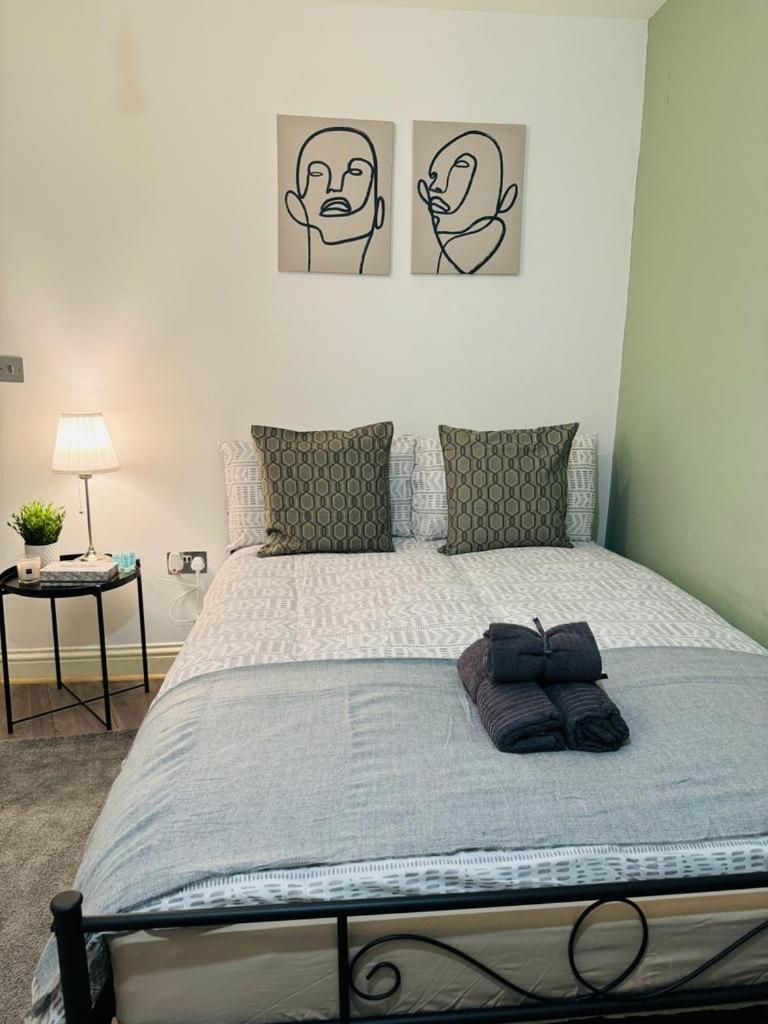 Willesden J Guest Home 4 لندن المظهر الخارجي الصورة